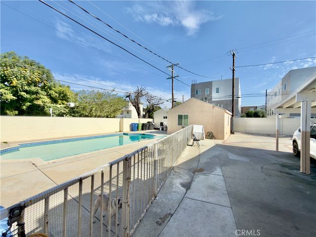 5654 Stansbury, Van Nuys, CA 91401