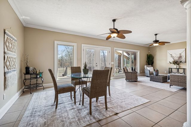 2049 Liebengood Rd, Goodlettsville, TN 37072