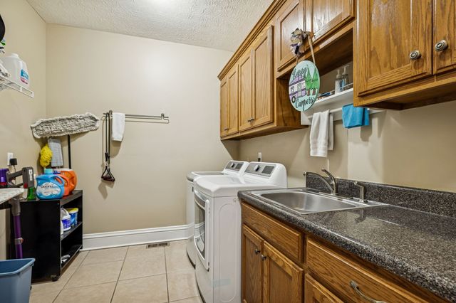 2049 Liebengood Rd, Goodlettsville, TN 37072