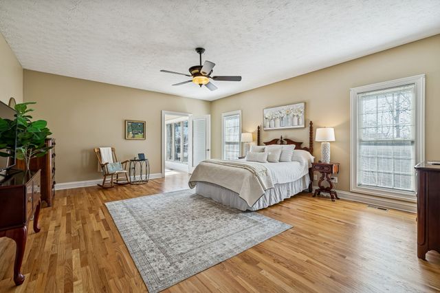 2049 Liebengood Rd, Goodlettsville, TN 37072