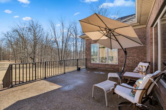 2049 Liebengood Rd, Goodlettsville, TN 37072