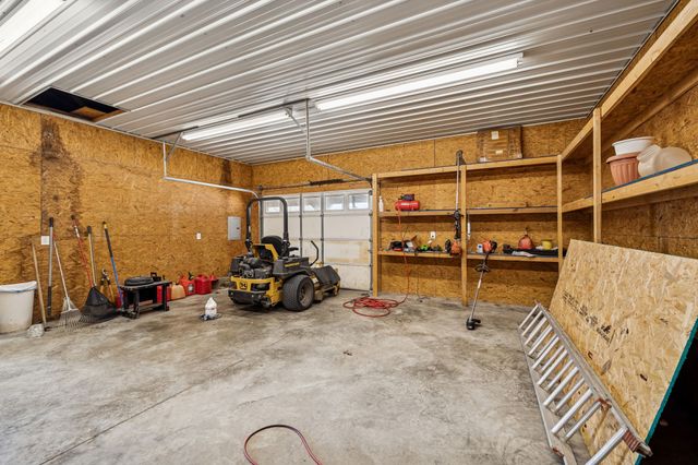 2049 Liebengood Rd, Goodlettsville, TN 37072