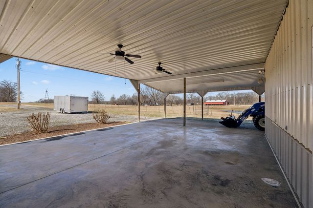 2049 Liebengood Rd, Goodlettsville, TN 37072