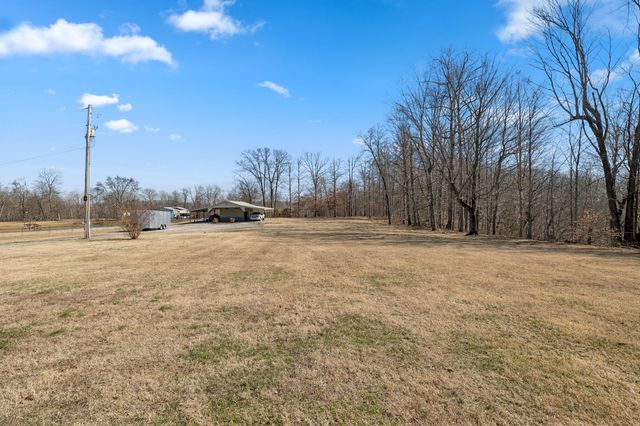 2049 Liebengood Rd, Goodlettsville, TN 37072