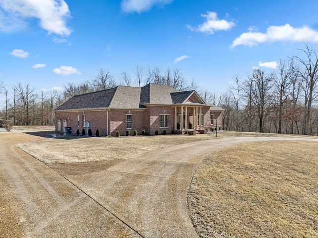 2049 Liebengood Rd, Goodlettsville, TN 37072