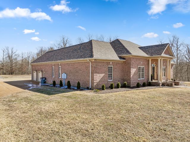 2049 Liebengood Rd, Goodlettsville, TN 37072