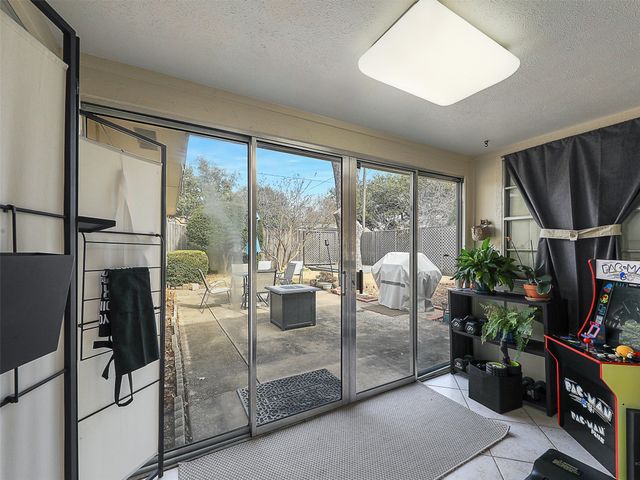 304 Ridgewood Drive, Richardson, TX 75080