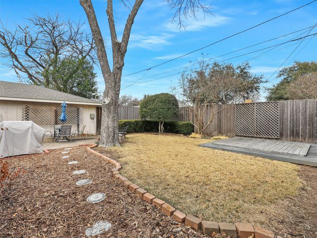 304 Ridgewood Drive, Richardson, TX 75080