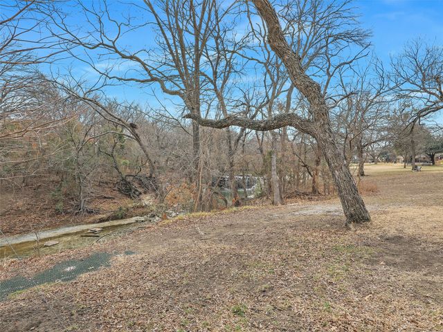 304 Ridgewood Drive, Richardson, TX 75080