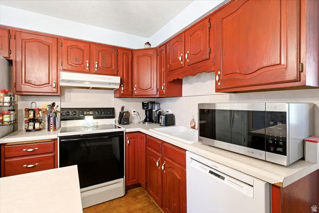 4679 S 2475 W, Roy, UT 84067
