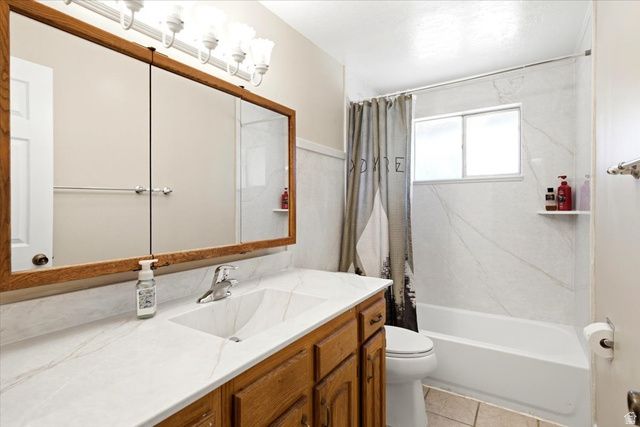 4679 S 2475 W, Roy, UT 84067