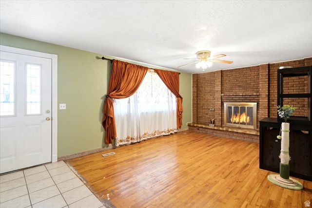 4679 S 2475 W, Roy, UT 84067