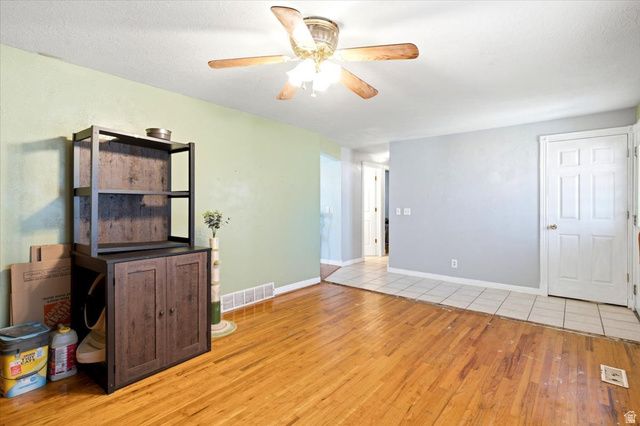 4679 S 2475 W, Roy, UT 84067