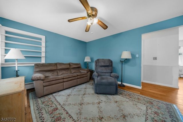 94 Woodlawn Ave, Bridgewater Twp., NJ 08807