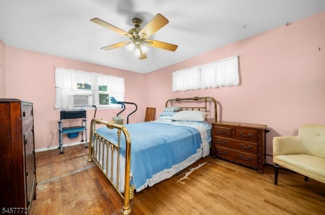 94 Woodlawn Ave, Bridgewater Twp., NJ 08807