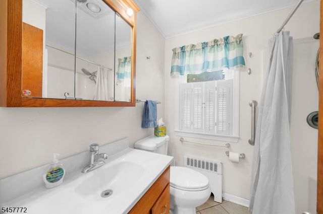 94 Woodlawn Ave, Bridgewater Twp., NJ 08807