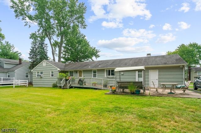 94 Woodlawn Ave, Bridgewater Twp., NJ 08807
