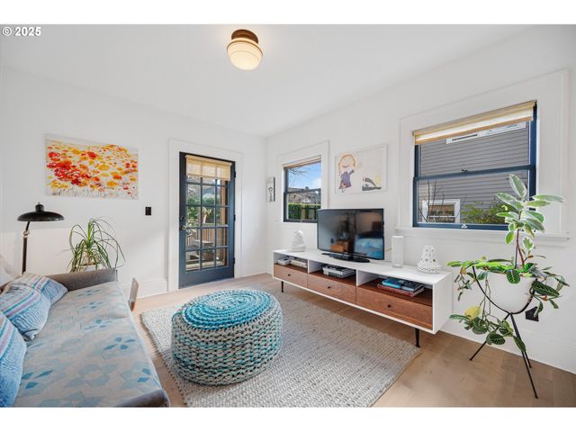 2532 Ne 49TH Ave, Portland, OR 97213