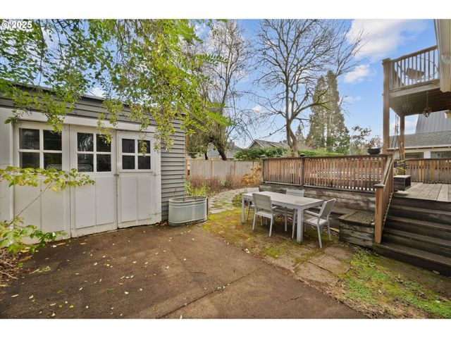 2532 Ne 49TH Ave, Portland, OR 97213