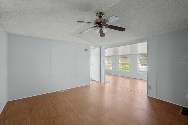 36941 BETH AVE, Zephyrhills, FL 33542