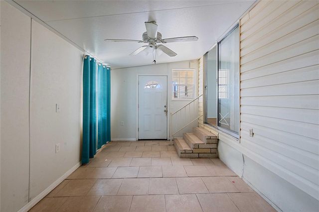 36941 BETH AVE, Zephyrhills, FL 33542