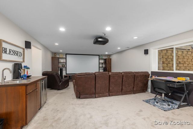 3905 Sunset View, Wayland, MI 49348