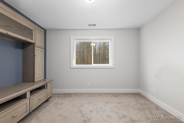 3905 Sunset View, Wayland, MI 49348