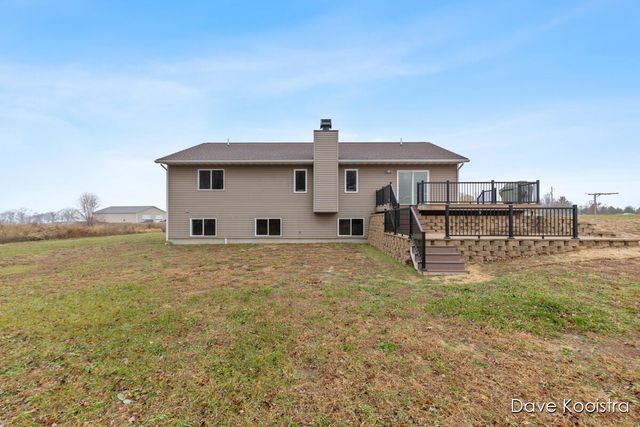 3905 Sunset View, Wayland, MI 49348