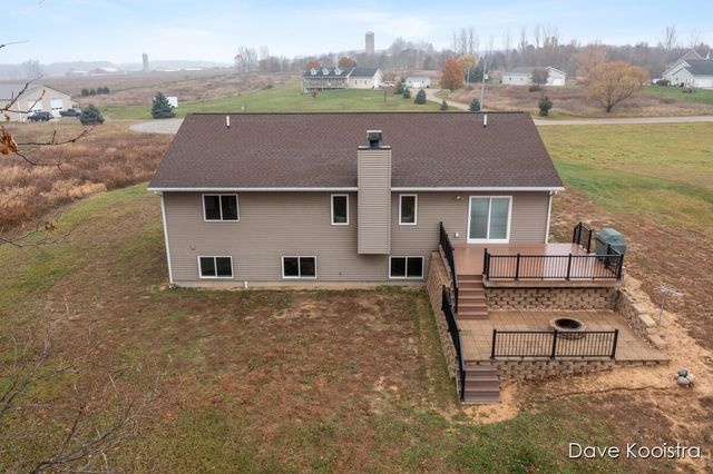 3905 Sunset View, Wayland, MI 49348