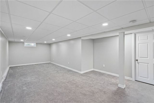 28 Hoyt Street, Warwick, RI 02886