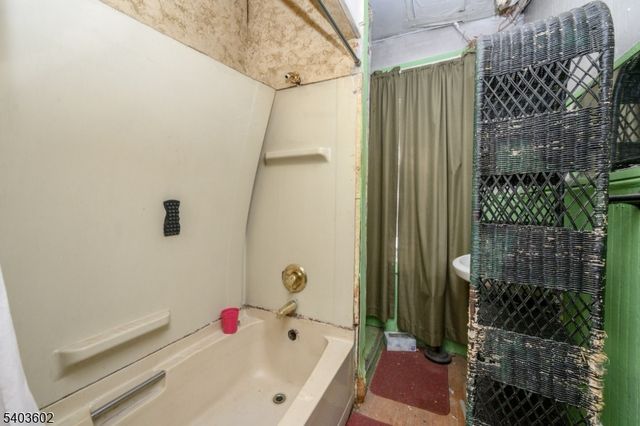 368 Thomas St, Phillipsburg Town, NJ 08865