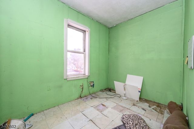 368 Thomas St, Phillipsburg Town, NJ 08865