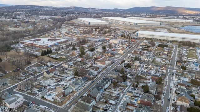 368 Thomas St, Phillipsburg Town, NJ 08865