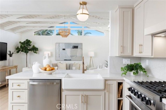 701 Taper Drive, Seal Beach, CA 90740