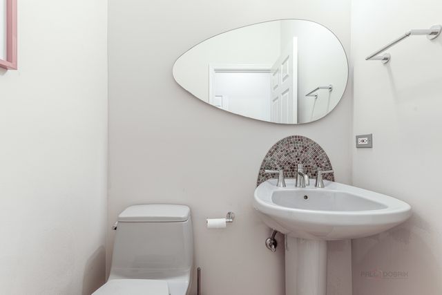 1739 Melise Drive, Glenview, IL 60025