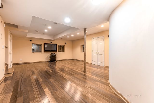 1739 Melise Drive, Glenview, IL 60025