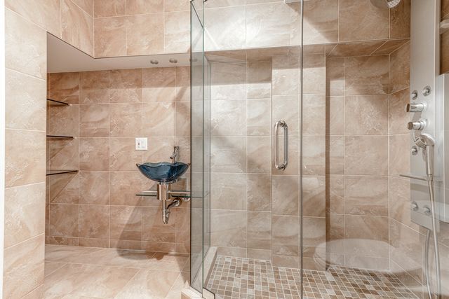 1739 Melise Drive, Glenview, IL 60025