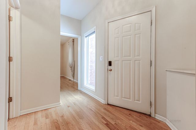 1739 Melise Drive, Glenview, IL 60025