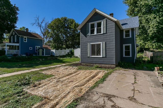 1312 Esplanade Avenue, Davenport, IA 52803