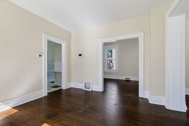 1312 Esplanade Avenue, Davenport, IA 52803