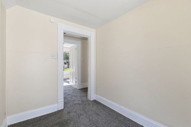 1312 Esplanade Avenue, Davenport, IA 52803