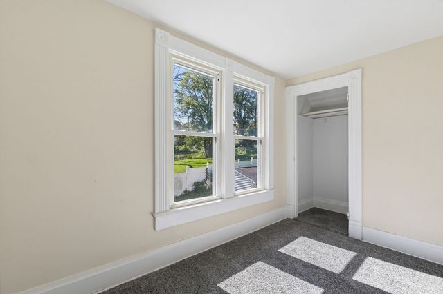 1312 Esplanade Avenue, Davenport, IA 52803