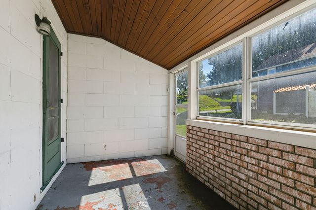 1312 Esplanade Avenue, Davenport, IA 52803