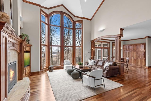 27665 Virginia Cove, Excelsior, MN 55331