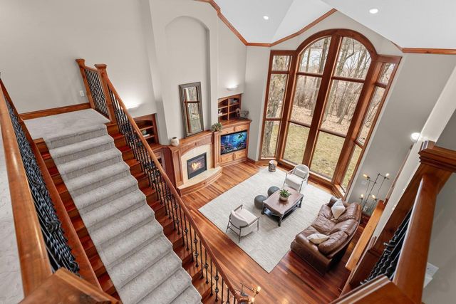 27665 Virginia Cove, Excelsior, MN 55331