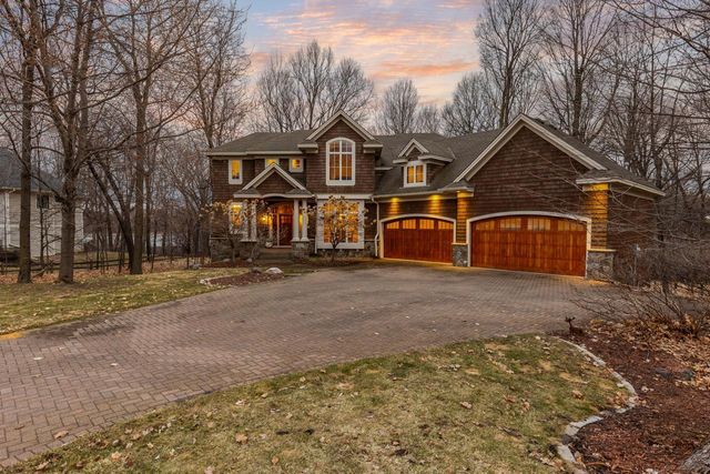 27665 Virginia Cove, Excelsior, MN 55331