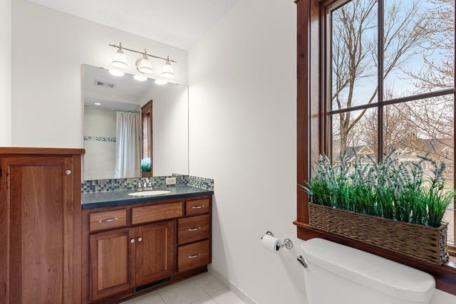 27665 Virginia Cove, Excelsior, MN 55331