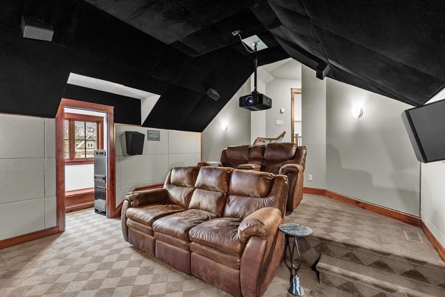 27665 Virginia Cove, Excelsior, MN 55331