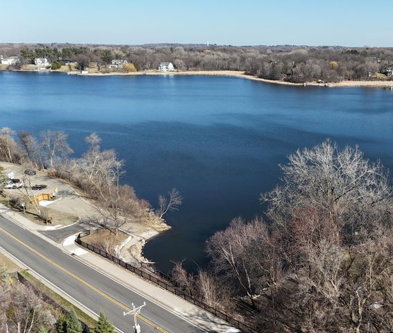 27665 Virginia Cove, Excelsior, MN 55331