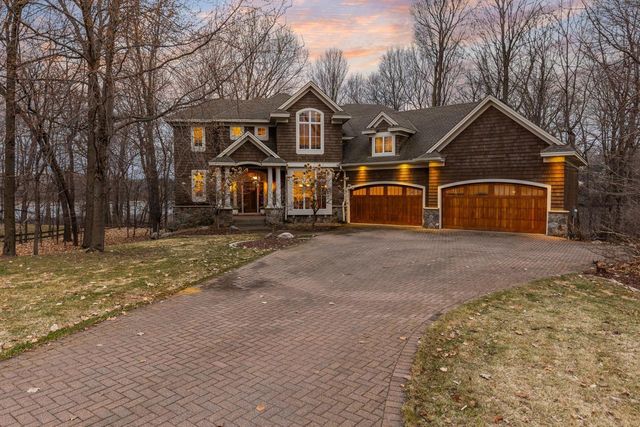 27665 Virginia Cove, Excelsior, MN 55331